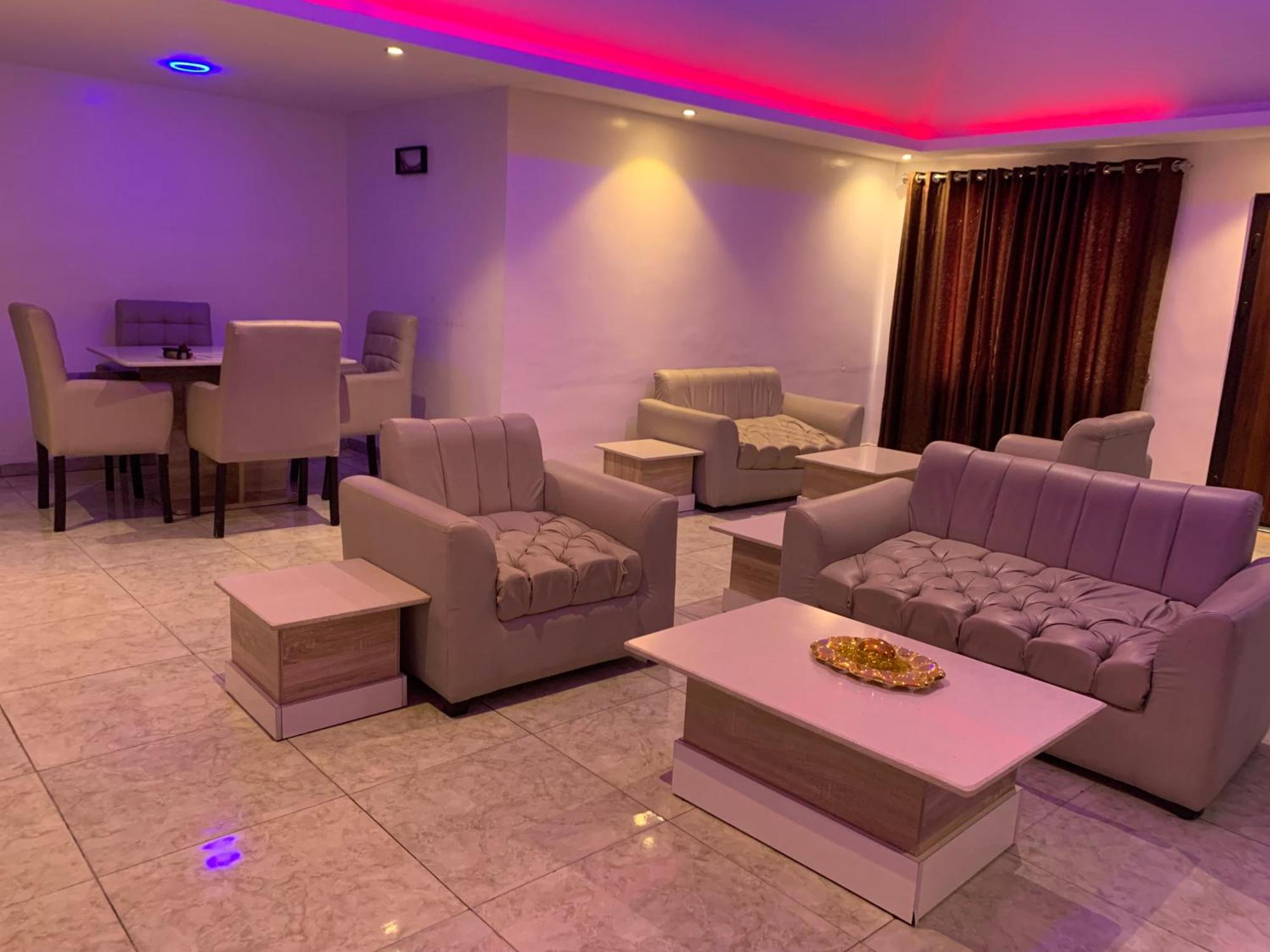 Presken Hotels @ Victoria Island Apese エクステリア 写真